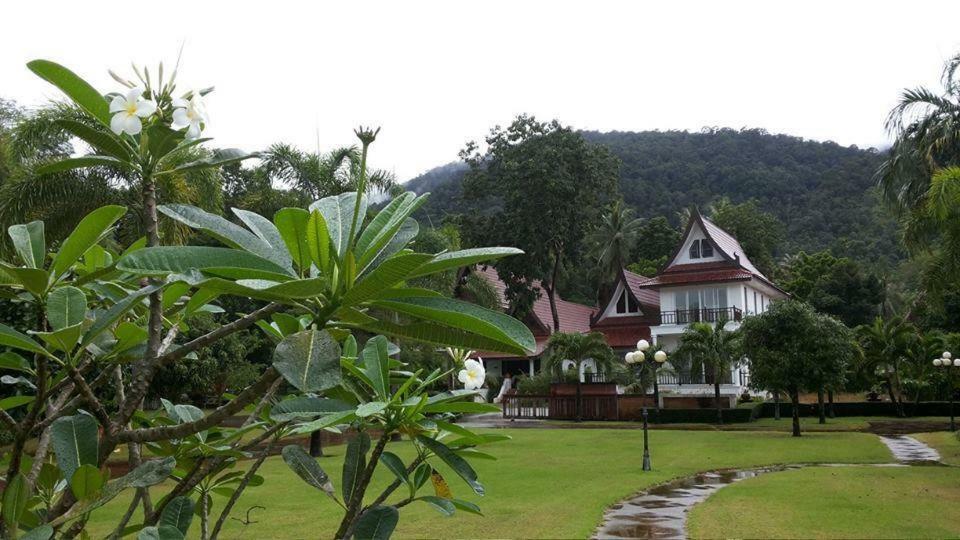 Sea Lavender Villa Koh Chang Exterior foto